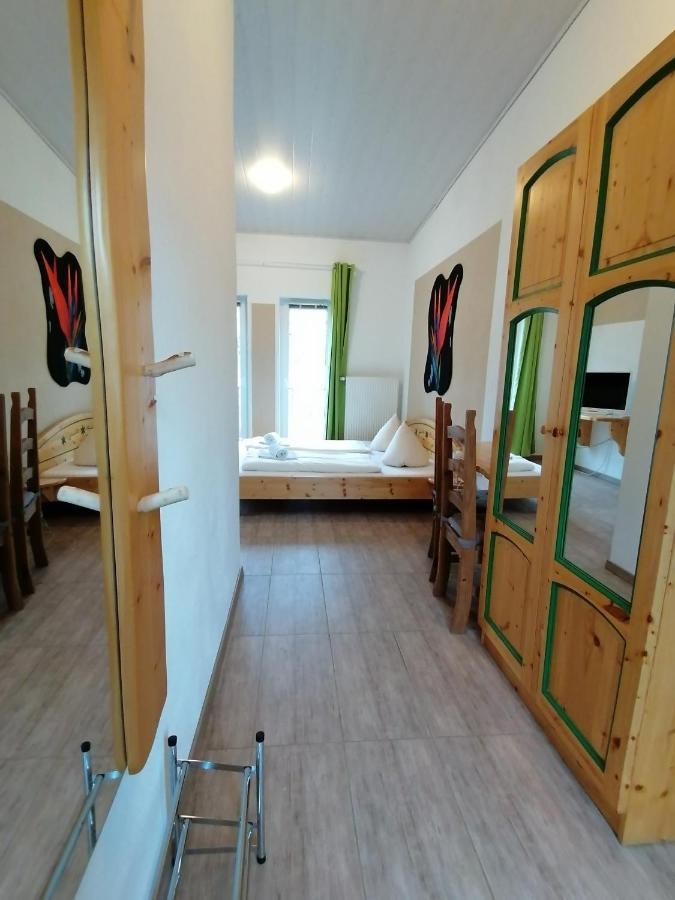 Campingplatz Am Treidlerweg 柯尼希施泰因易北 外观 照片