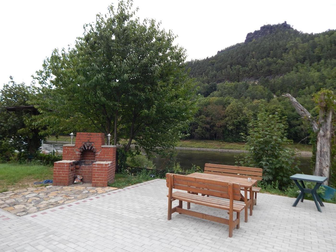 Campingplatz Am Treidlerweg 柯尼希施泰因易北 外观 照片